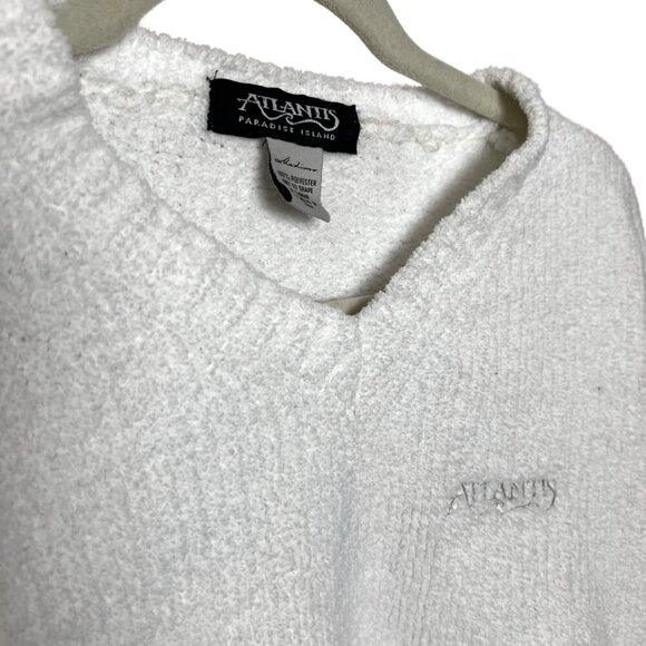 Atlantis Fleece White Long-Sleeve Pullover, S - Picture 8 of 8
